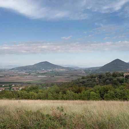 Villacolli Valnogaredo المظهر الخارجي الصورة